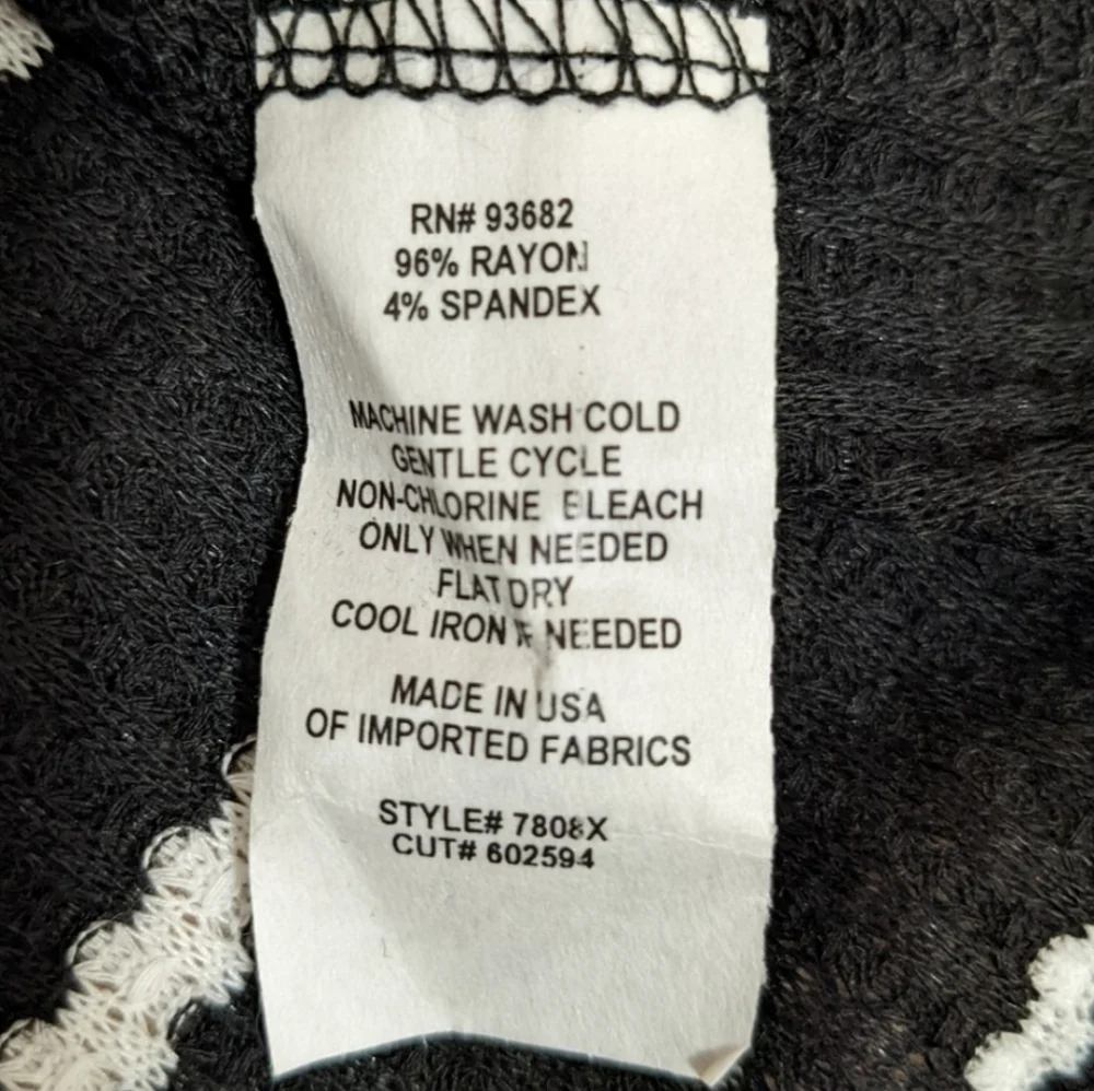NORDSTROM FORGOTTEN GRACE TOP 1X NWT - Picture 3 of 5